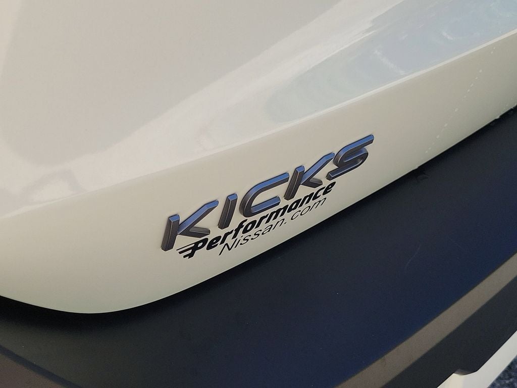 2026 Nissan Kicks SV Premium