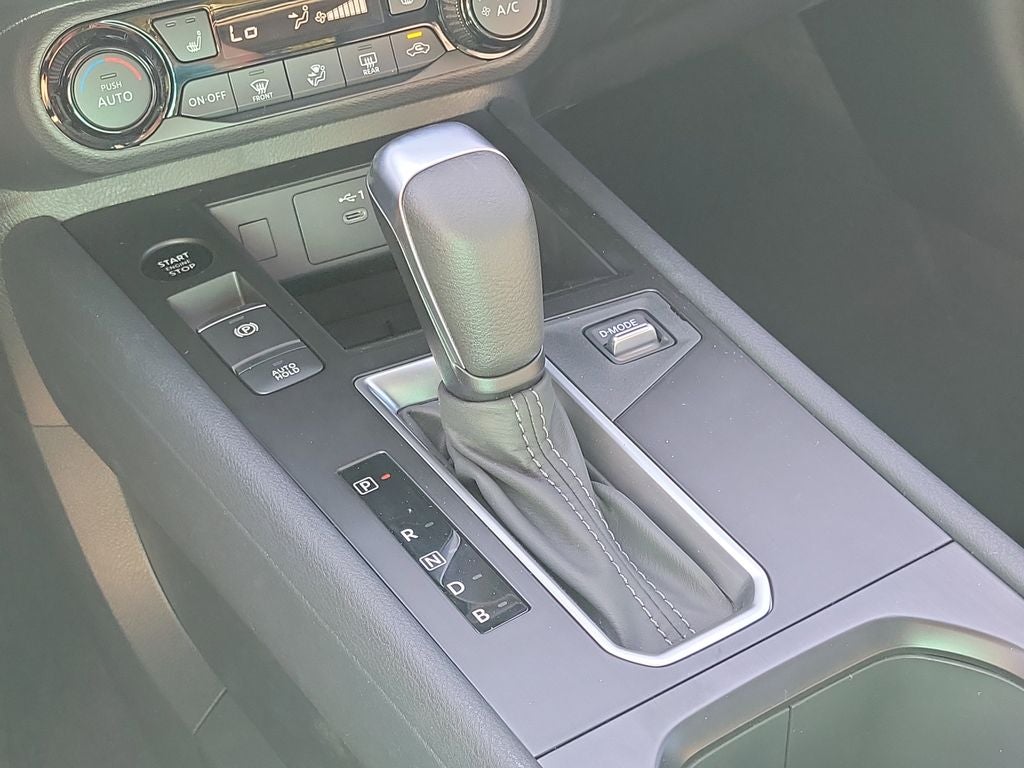 2026 Nissan Kicks SV Premium