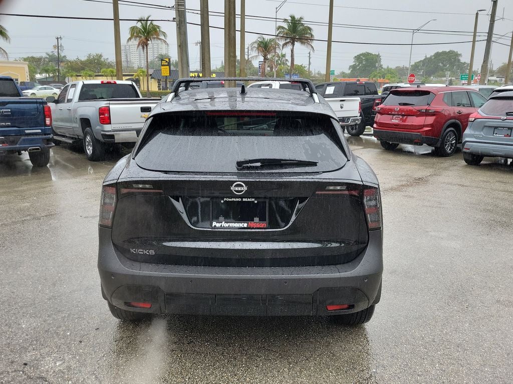 2026 Nissan Kicks SV