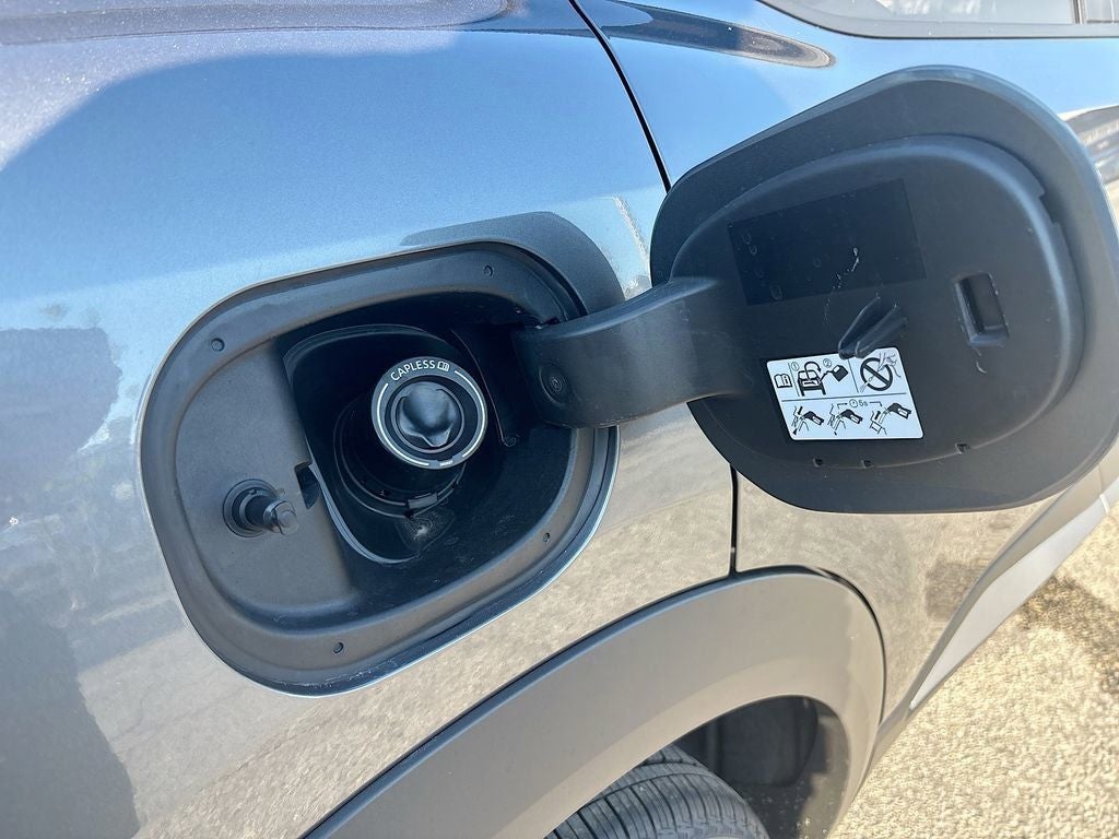 2026 Nissan Kicks SV Premium