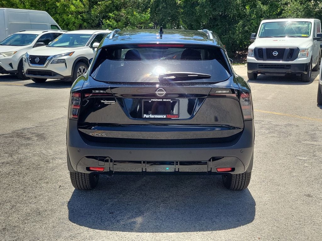 2026 Nissan Kicks SV