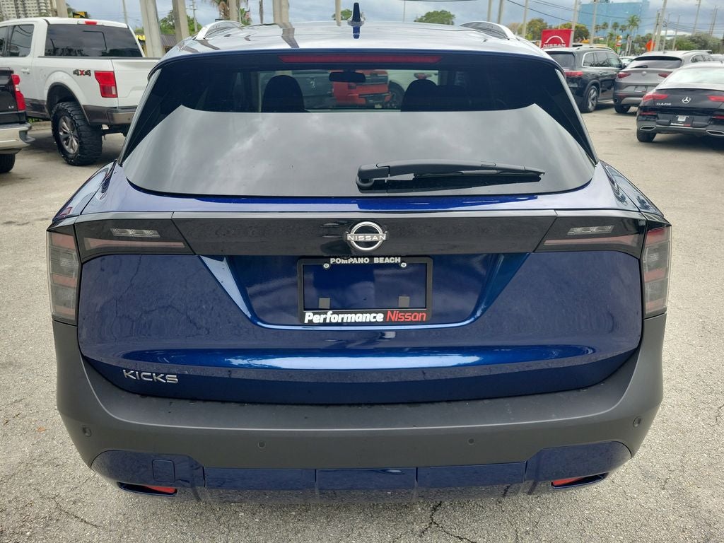 2026 Nissan Kicks SV