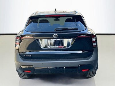 2026 Nissan Kicks SV
