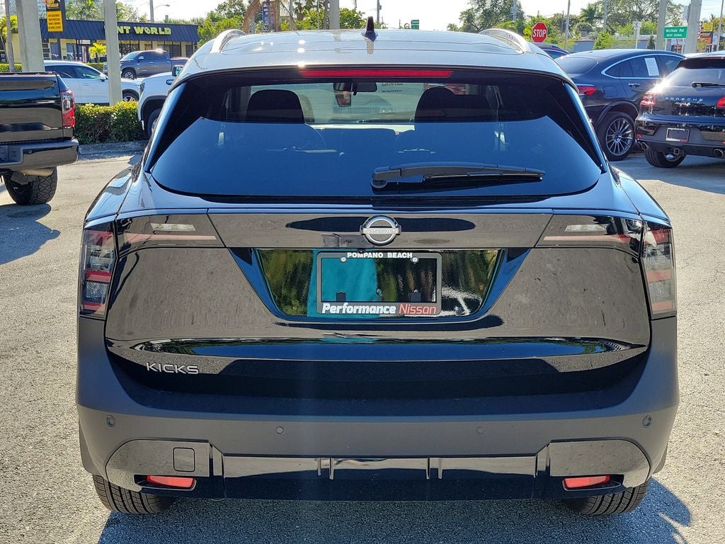 2026 Nissan Kicks SV