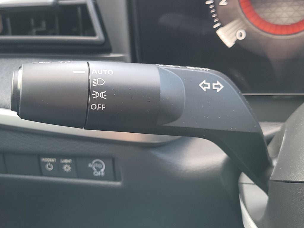 2026 Nissan Kicks SV Premium PKG