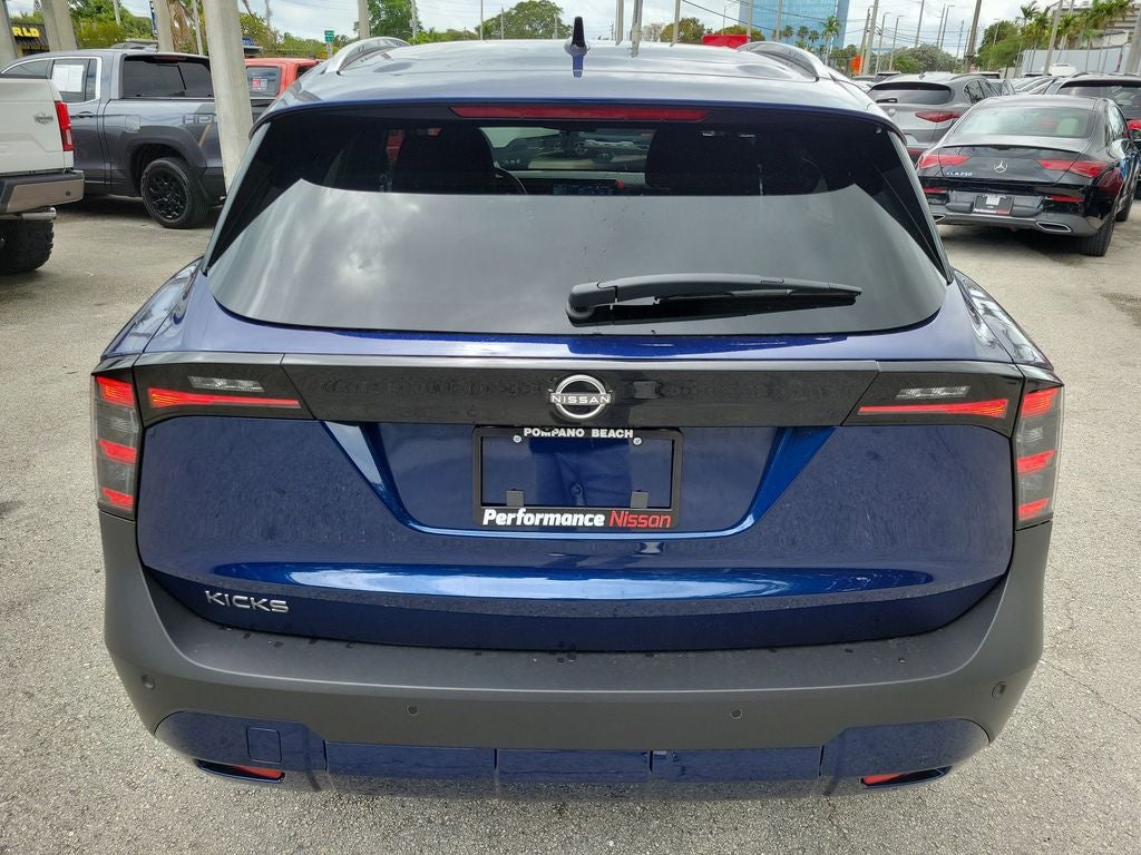 2026 Nissan Kicks SV