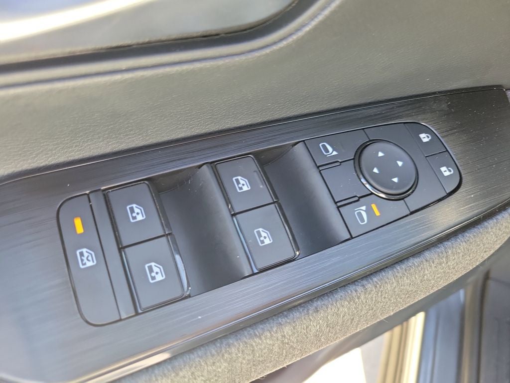 2026 Nissan Kicks SV Premium PKG