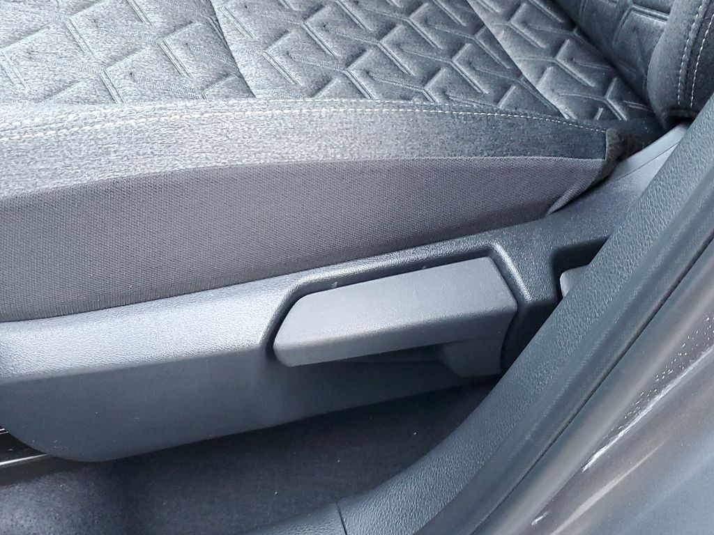 2026 Nissan Kicks SV Premium