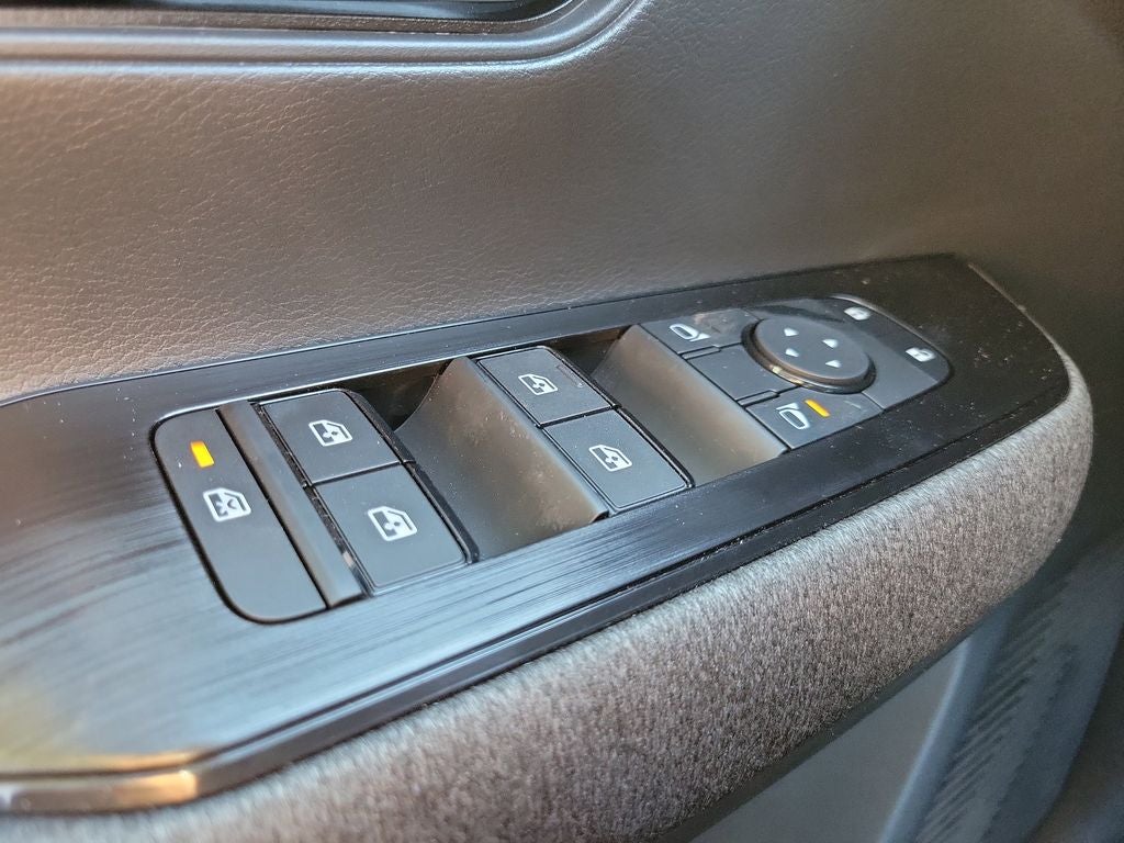 2026 Nissan Kicks SV Premium PKG