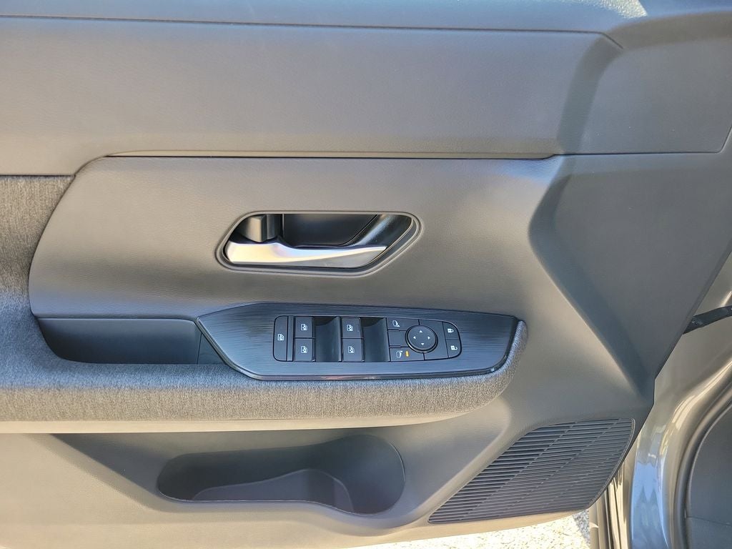 2026 Nissan Kicks SV Premium PKG