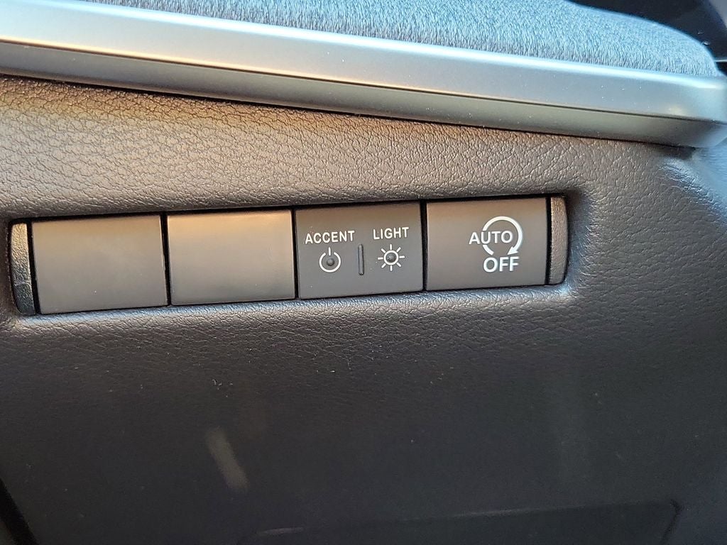 2026 Nissan Kicks SV Premium PKG