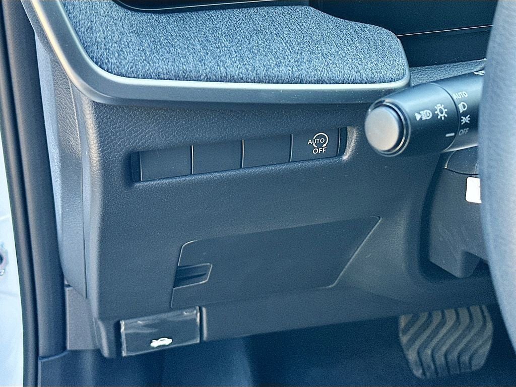 2026 Nissan Kicks SV Premium