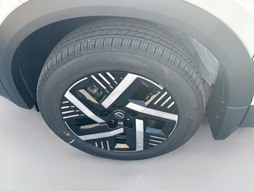 2026 Nissan Kicks SV Premium