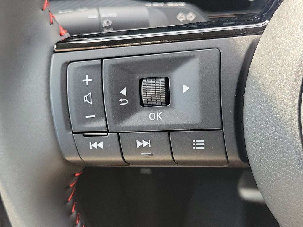 2027 Nissan Kicks SR