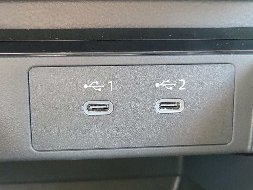 2027 Nissan Kicks SR