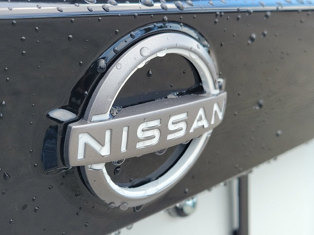 2027 Nissan Kicks SR