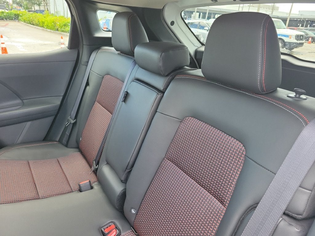 2027 Nissan Kicks SR