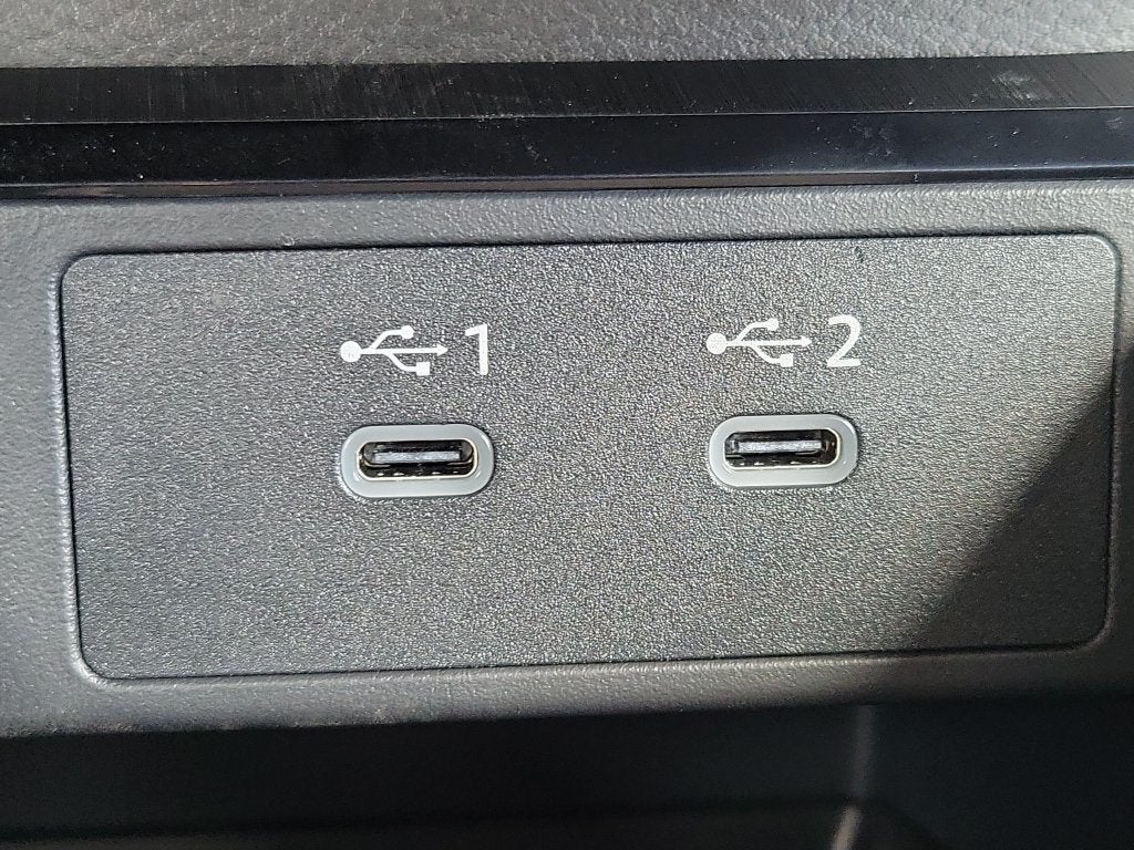 2027 Nissan Kicks SR