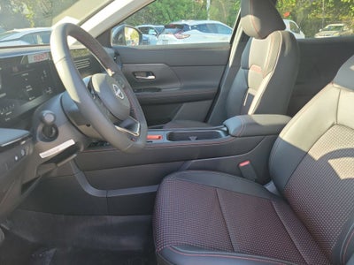 2026 Nissan Kicks SR 19" Wheels