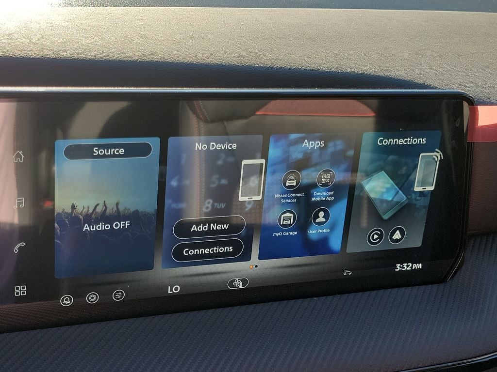 2026 Nissan Kicks SR 19" Wheels