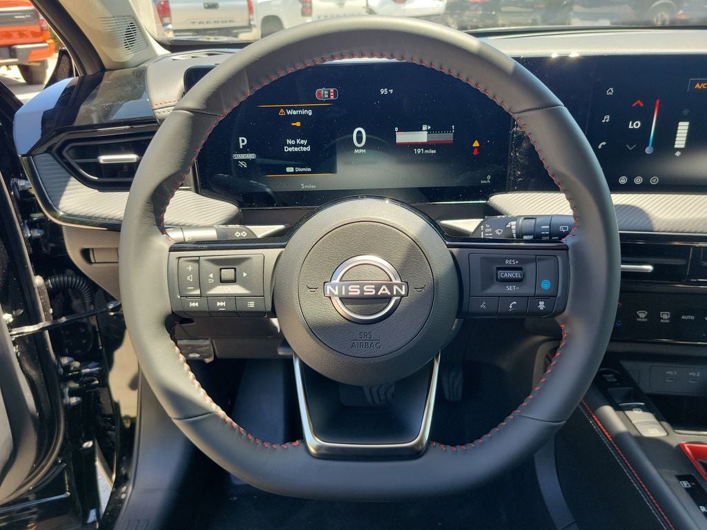2026 Nissan Kicks SR 19" Wheels