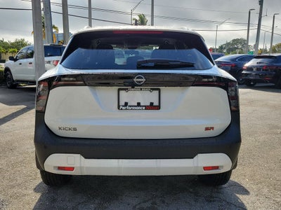 2026 Nissan Kicks SR