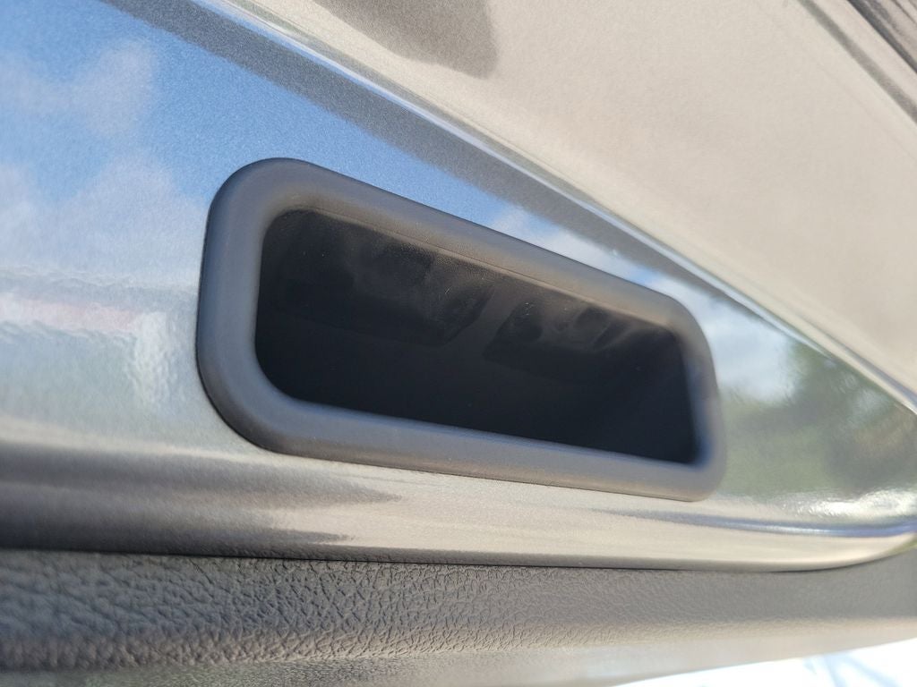 2026 Nissan Kicks SR 19" Wheels