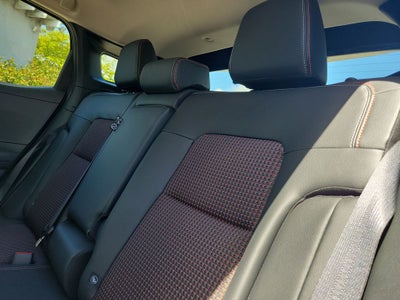 2026 Nissan Kicks SR 19" Wheels