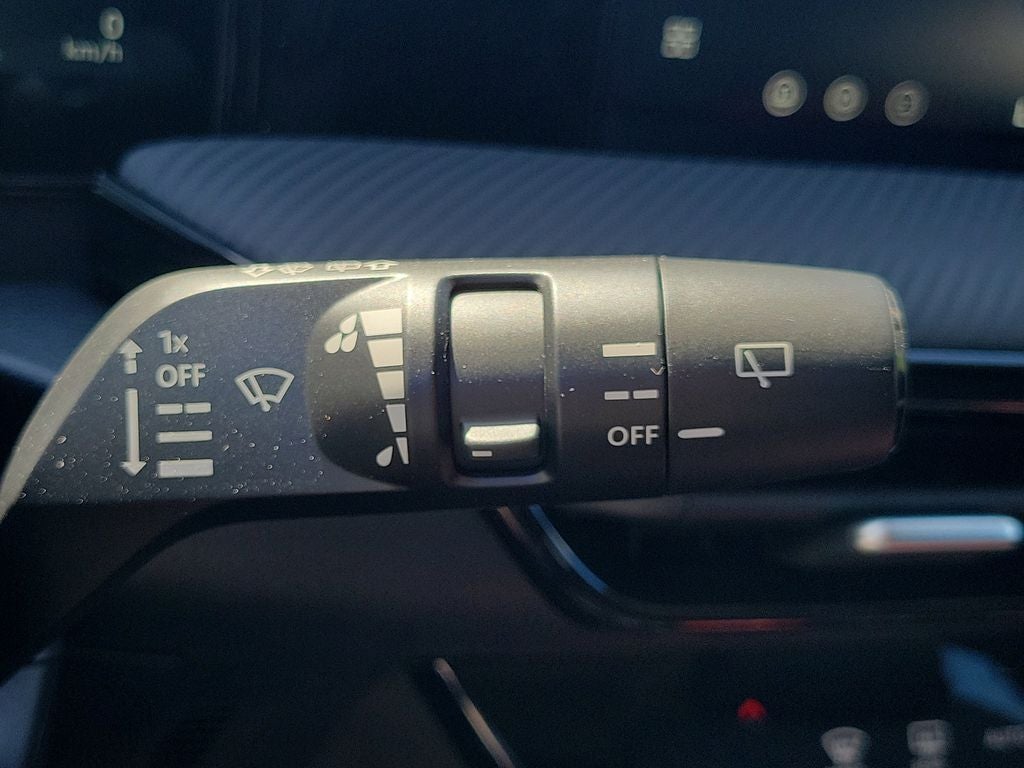 2026 Nissan Kicks SR 19" Wheels