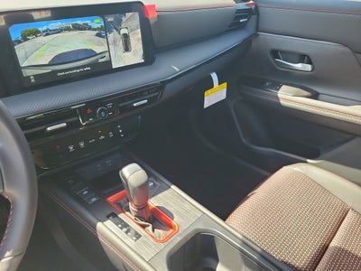 2026 Nissan Kicks SR 19" Wheels