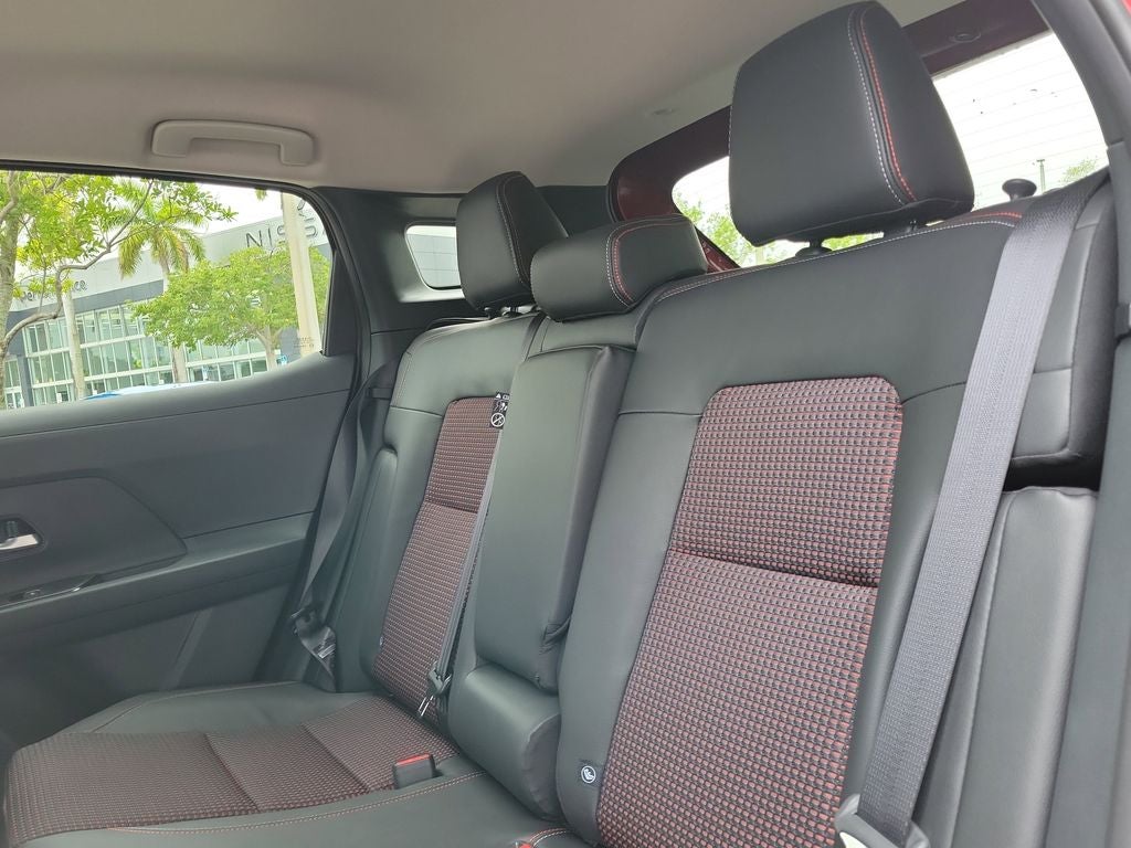 2026 Nissan Kicks SR 19" Wheels