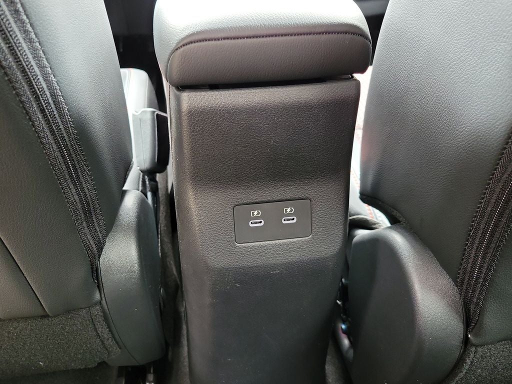 2026 Nissan Kicks SR 19" Wheels