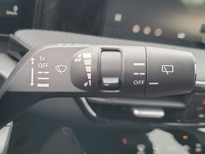 2026 Nissan Kicks SR 19" Wheels