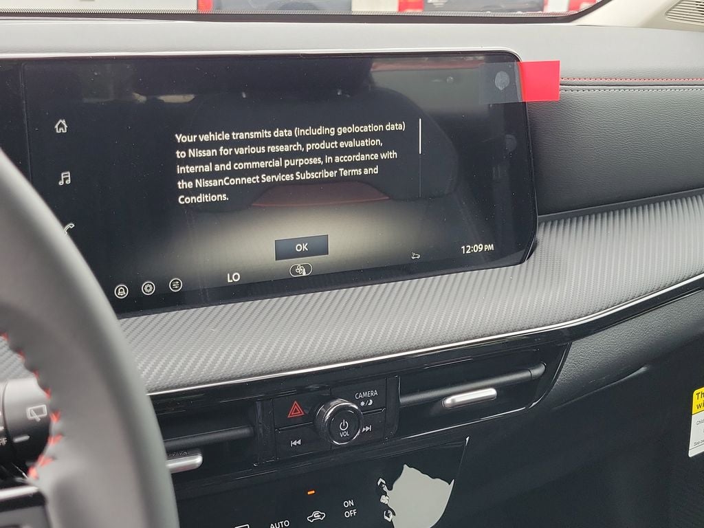 2026 Nissan Kicks SR 19" Wheels