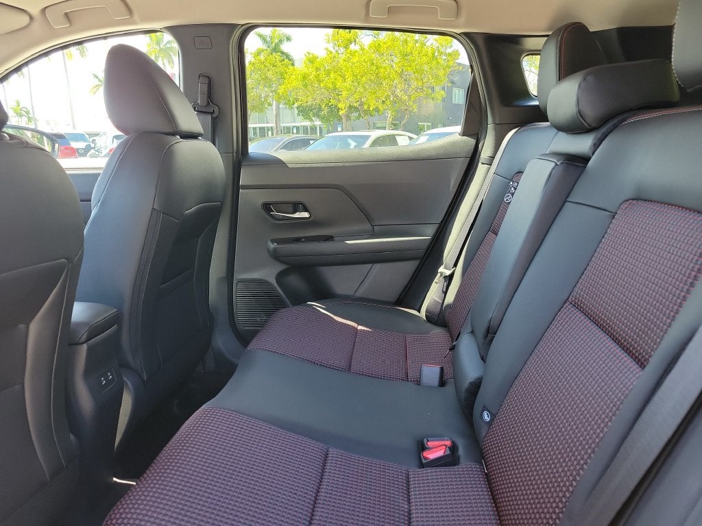 2027 Nissan Kicks SR