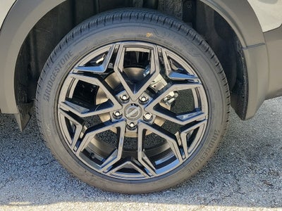 2027 Nissan Kicks SR