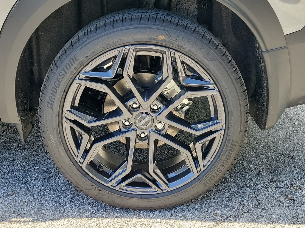 2027 Nissan Kicks SR