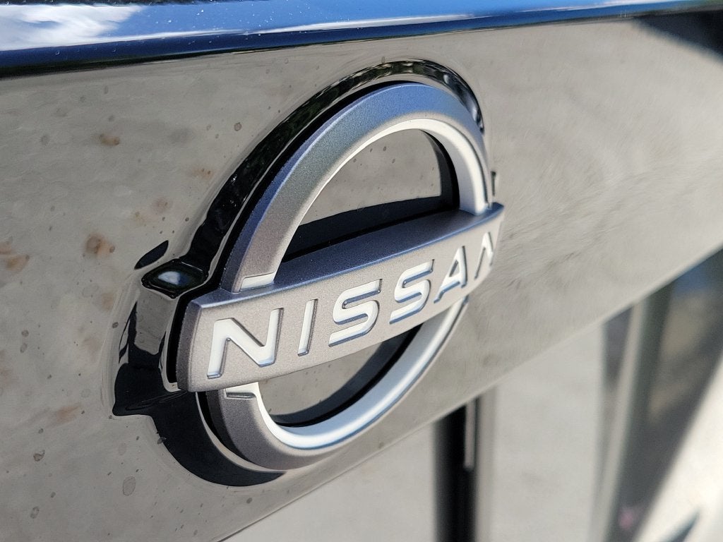 2027 Nissan Kicks SR