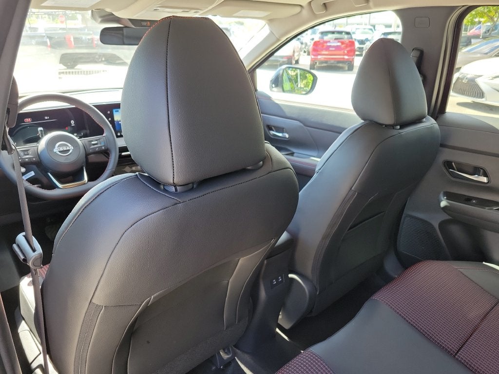 2027 Nissan Kicks SR