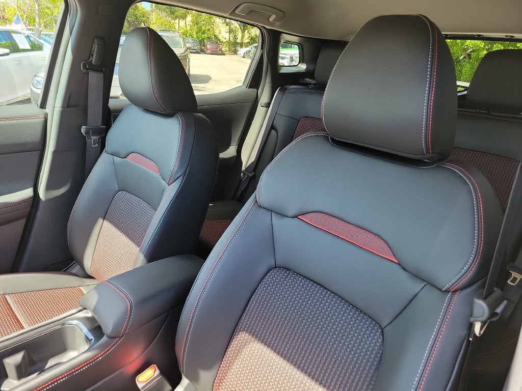 2027 Nissan Kicks SR