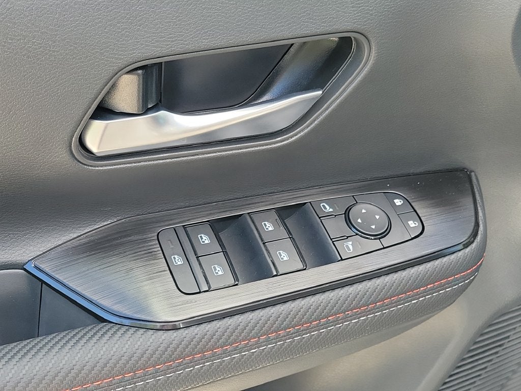 2027 Nissan Kicks SR