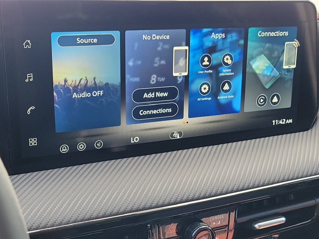 2027 Nissan Kicks SR