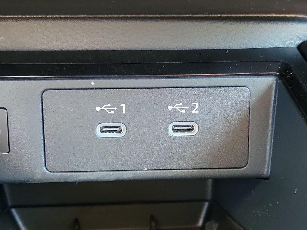 2027 Nissan Kicks SR