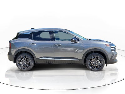 2027 Nissan Kicks SR