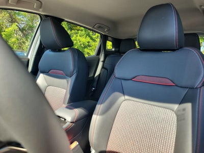 2026 Nissan Kicks SR 19" Wheels