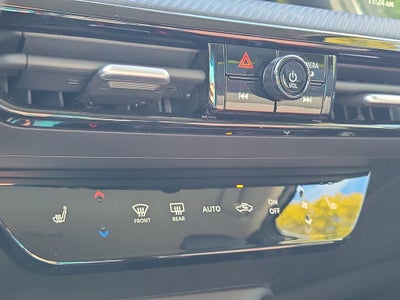 2026 Nissan Kicks SR 19" Wheels