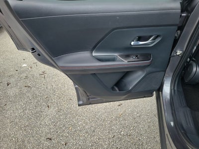 2025 Nissan Kicks SR w/Premium Package