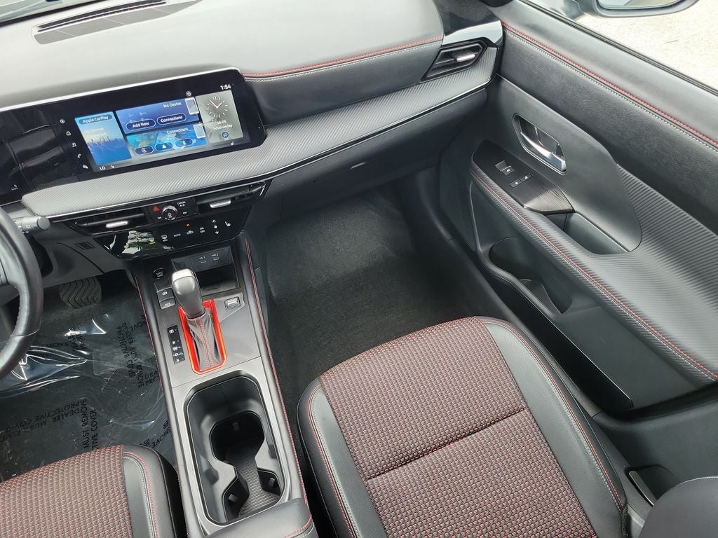 2025 Nissan Kicks SR w/Premium Package