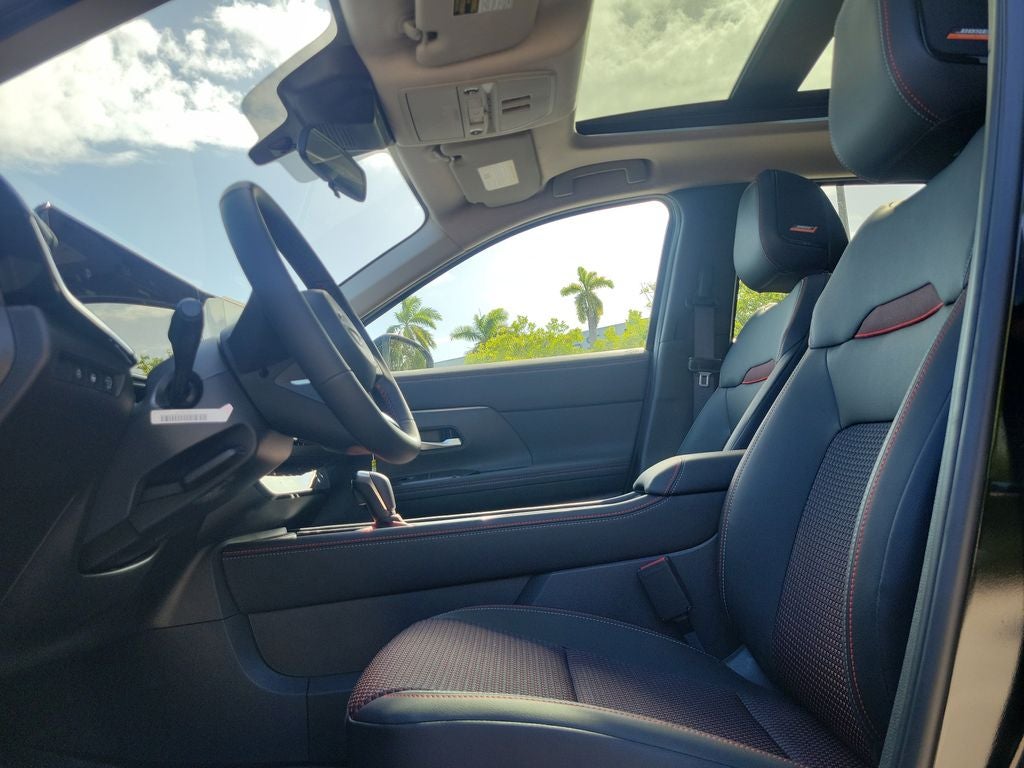 2026 Nissan Kicks SR Premium