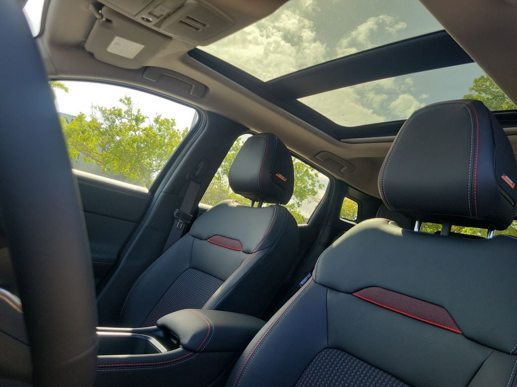 2026 Nissan Kicks SR Premium